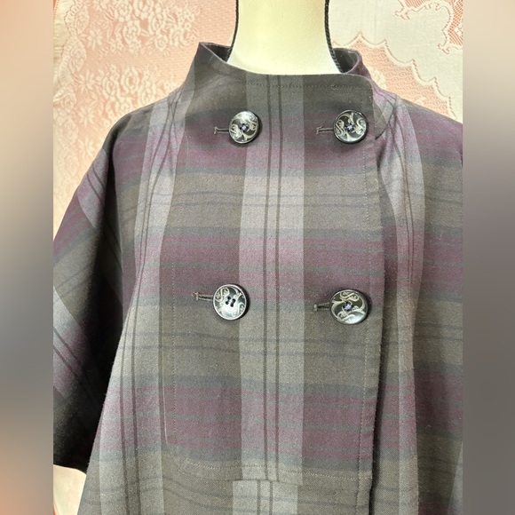 Plaid Cape Jacket | Statement Buttons - Picture 2 of 8